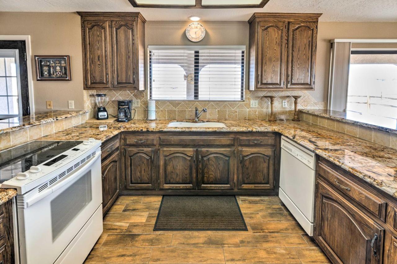 Bullhead City Home With Private Pool, Hot Tub And View Zewnętrze zdjęcie